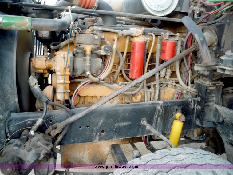 image for item 4096 1989 Freightliner FDL120 dump truck