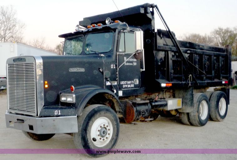 image for item 4097 1987 Freightliner FLC 120 dump truck