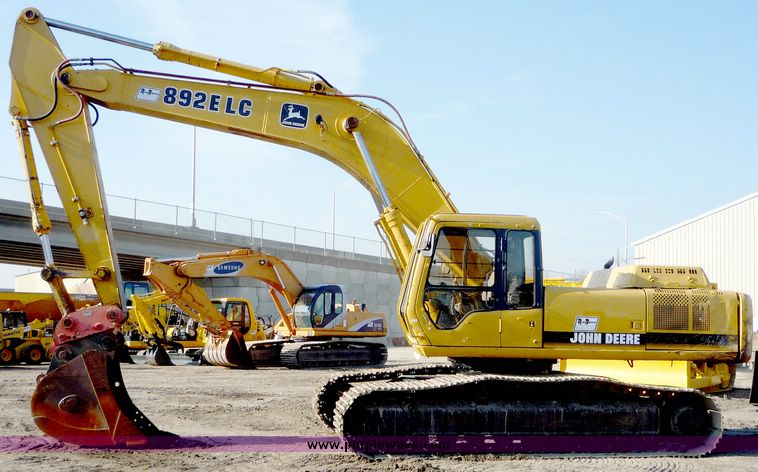 image for item 4191 1997 John Deere 892E LC excavator