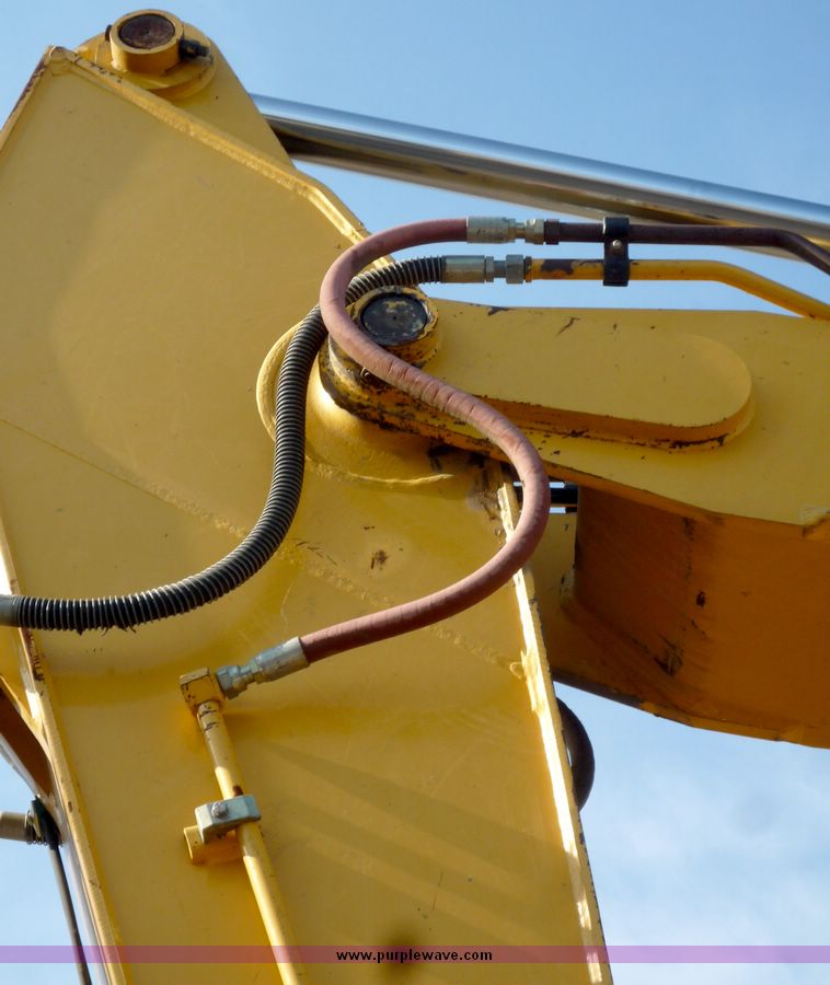 image for item 4191 1997 John Deere 892E LC excavator