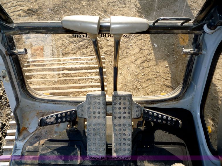 image for item 4191 1997 John Deere 892E LC excavator