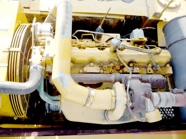 image for item 4191 1997 John Deere 892E LC excavator