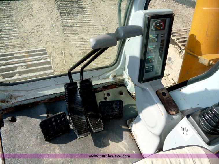 image for item 4192 1998 Samsung SE280 LC-2 excavator