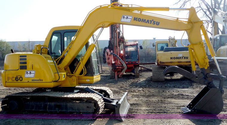 image for item 4194 2000 Komatsu PC60 mini excavator