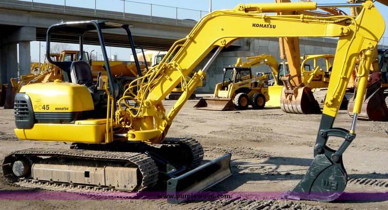 image for item 4195 1995 Komatsu PC45 mini excavator