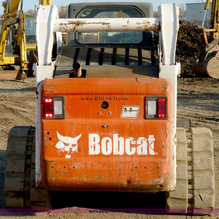 image for item 4196 2004 Bobcat T300 skid steer