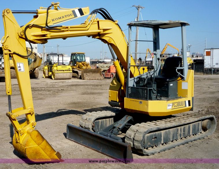 image for item 4198 Komatsu PC38UU excavator
