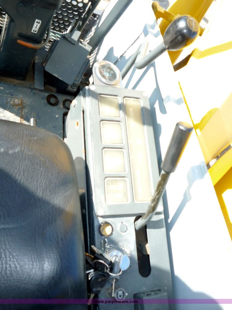 image for item 4198 Komatsu PC38UU excavator