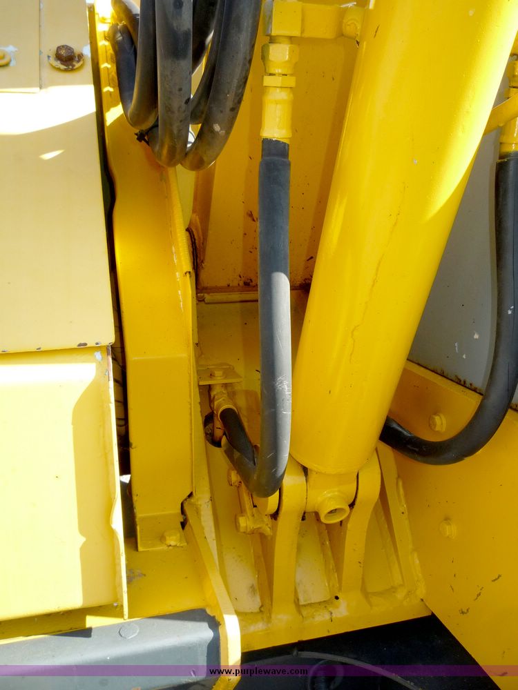 image for item 4198 Komatsu PC38UU excavator