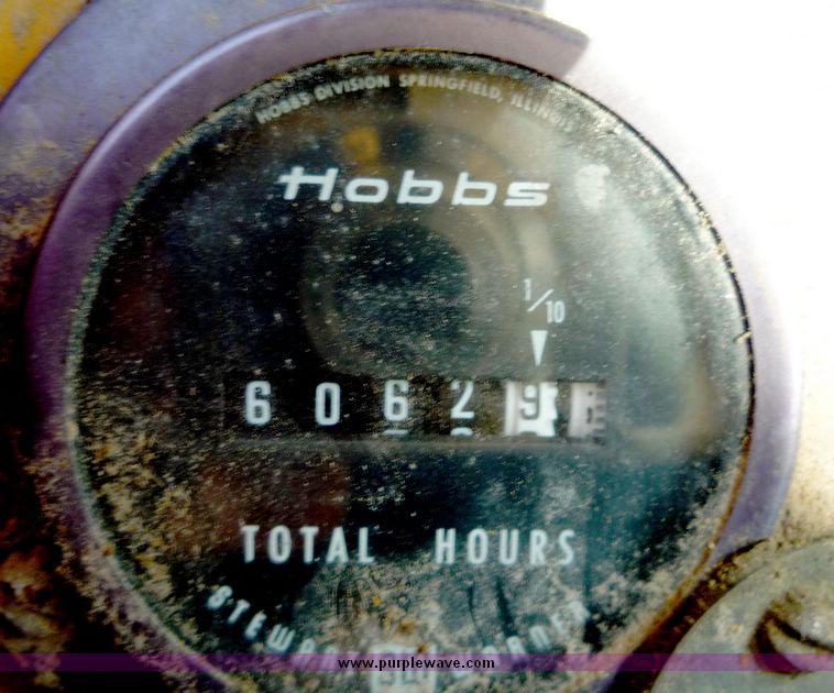 image for item 4199 Mustang 880 wheel loader