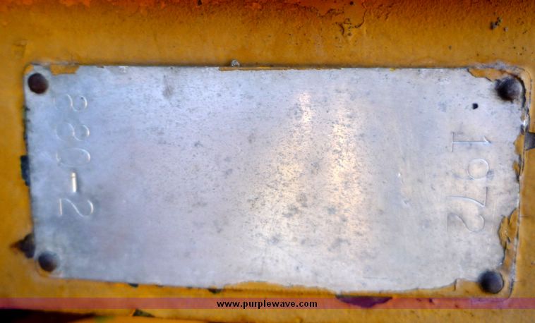 image for item 4199 Mustang 880 wheel loader