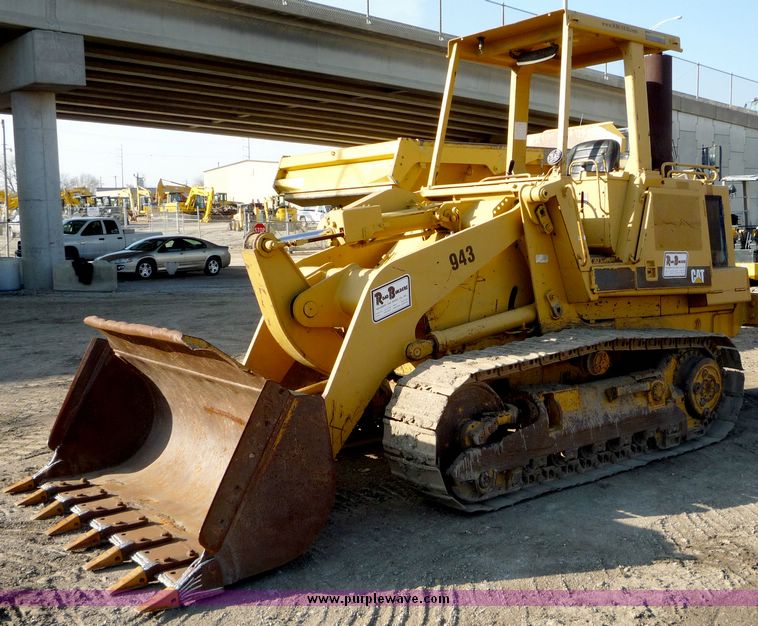 image for item 4200 1988 Caterpillar 943 track loader