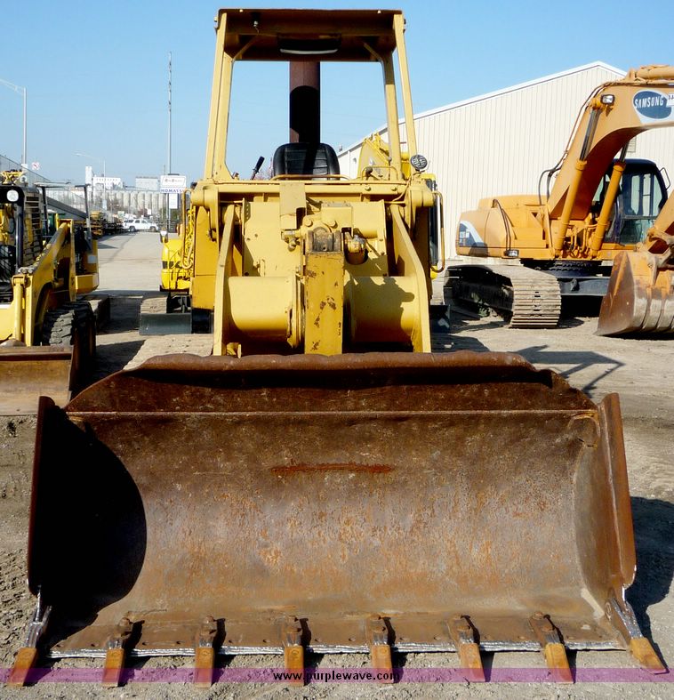 image for item 4200 1988 Caterpillar 943 track loader