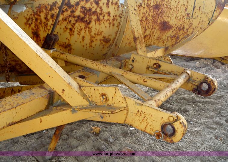 Balderson BV10 snow plow in Kansas City, KS Item 4202 sold Purple Wave