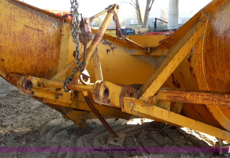 Balderson BV10 snow plow in Kansas City, KS Item 4203 sold Purple Wave