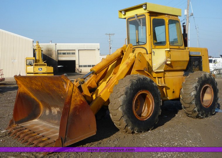 image for item 4207 John Deere 644B wheel loader