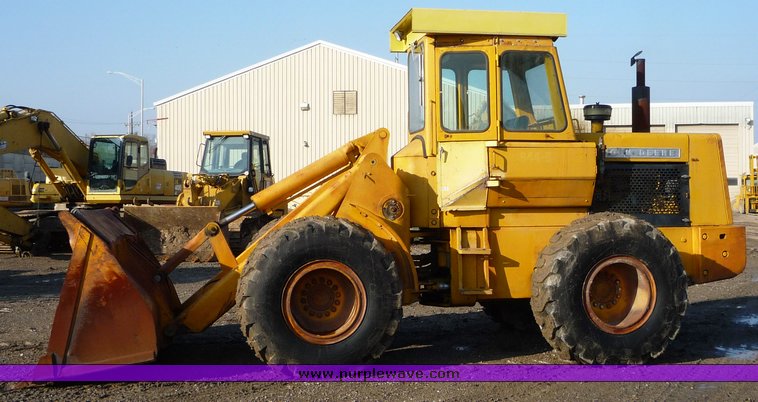 image for item 4207 John Deere 644B wheel loader