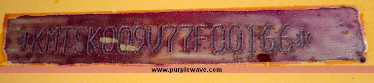 image for item 4210 2003 Komatsu SK 1020 skid steer