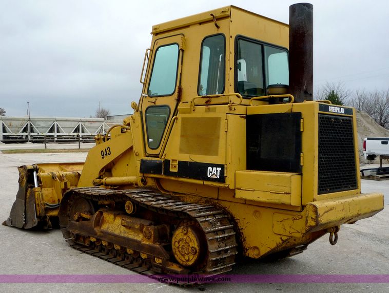 image for item 4225 1986 Caterpillar 943 trackloader