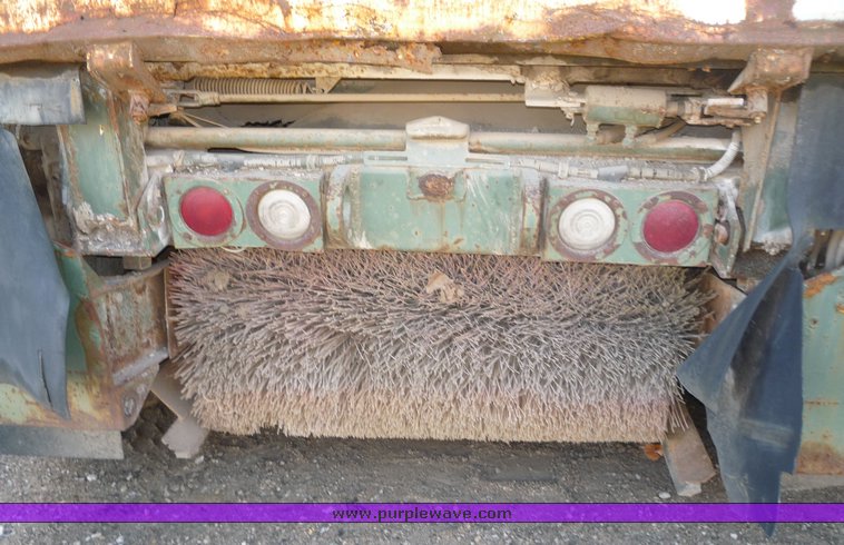 image for item 4248 FMC Model 12 street sweeper