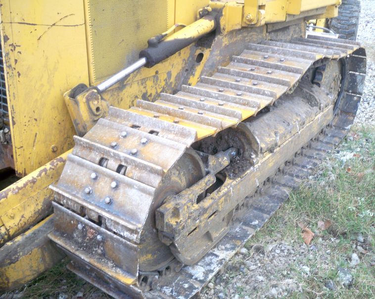 image for item 4325 John Deere 650G IV crawler tractor