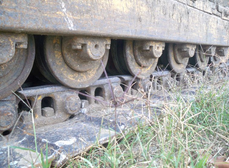 image for item 4325 John Deere 650G IV crawler tractor