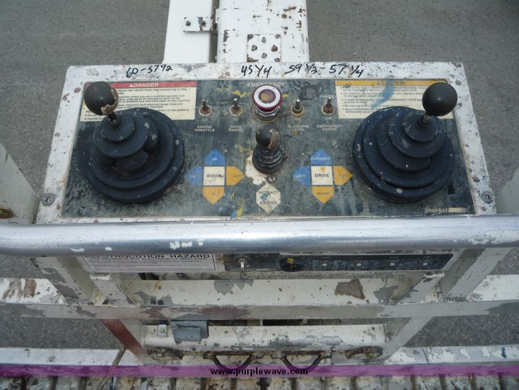 image for item 5080 1999 Snorkel TB-A80RDZ boom lift