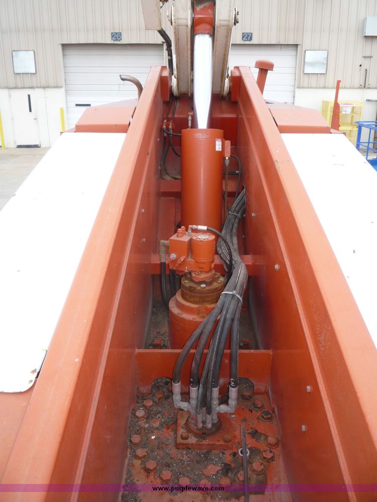 image for item 5080 1999 Snorkel TB-A80RDZ boom lift