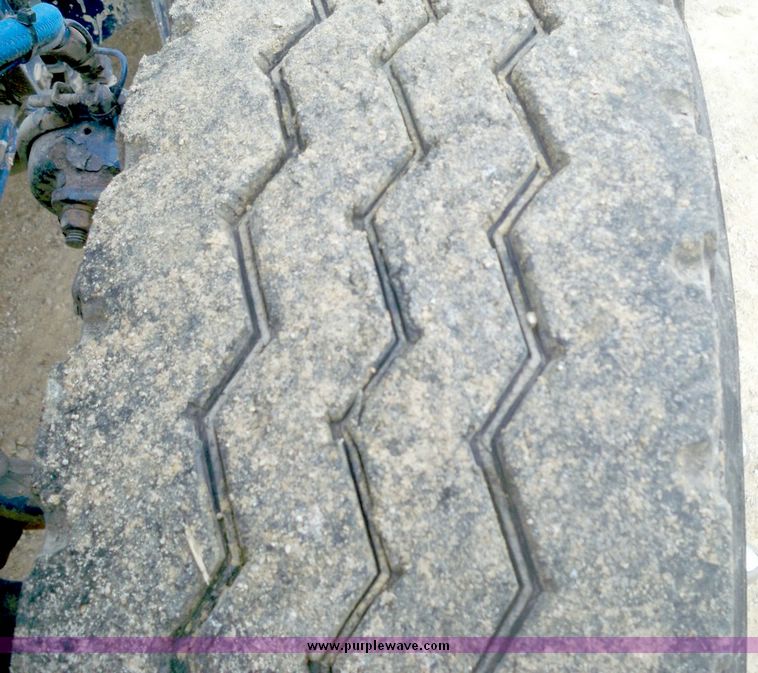 image for item 5150 1999 Peterbilt Conventional 378 semi truck