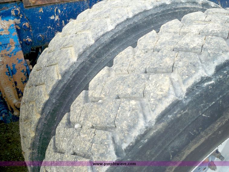 image for item 5150 1999 Peterbilt Conventional 378 semi truck