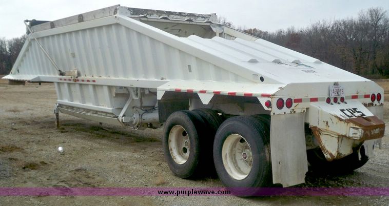 image for item 5159 2001 CPS belly trailer