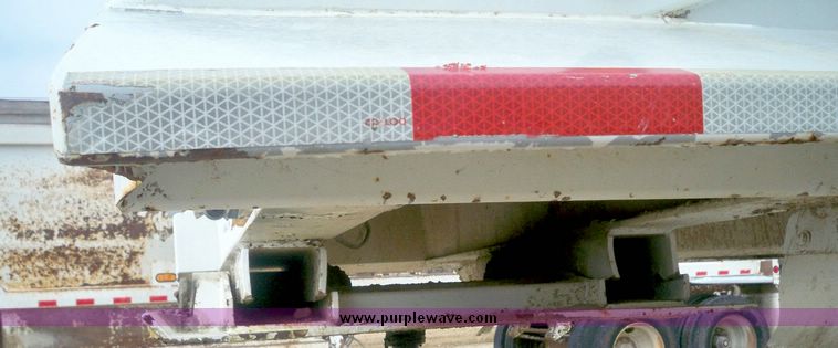 image for item 5159 2001 CPS belly trailer