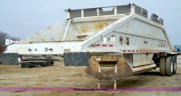 image for item 5160 1994 Trail King 40' belly dump trailer