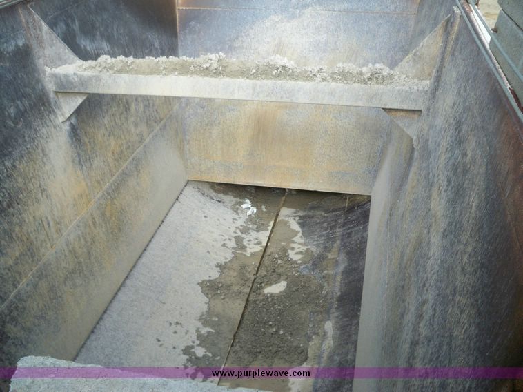 image for item 5160 1994 Trail King 40' belly dump trailer