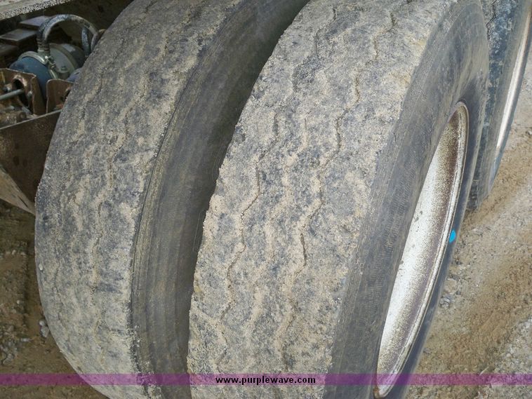 image for item 5161 1989 Load King 40' belly dump trailer