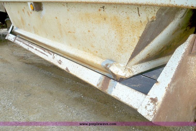 image for item 5161 1989 Load King 40' belly dump trailer