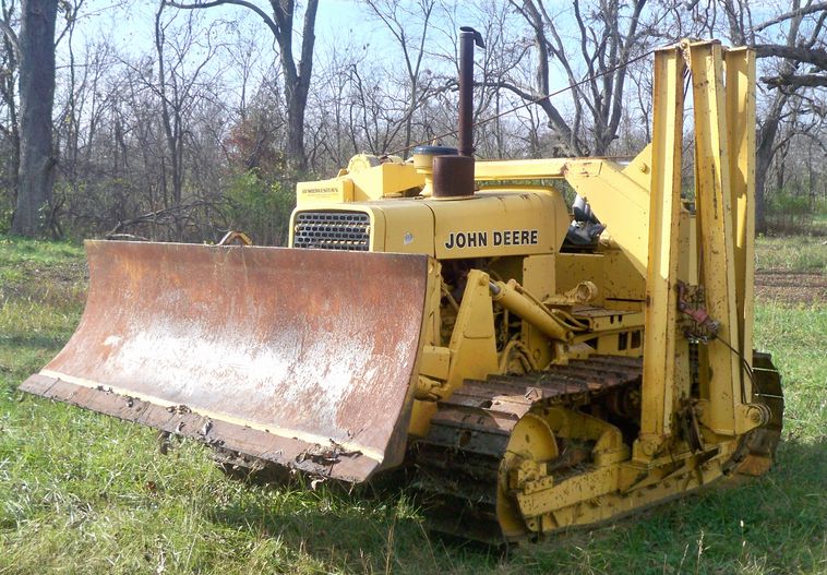 image for item 5194 John Deere 550B crawler tractor