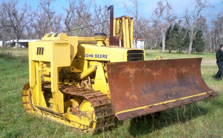 image for item 5194 John Deere 550B crawler tractor