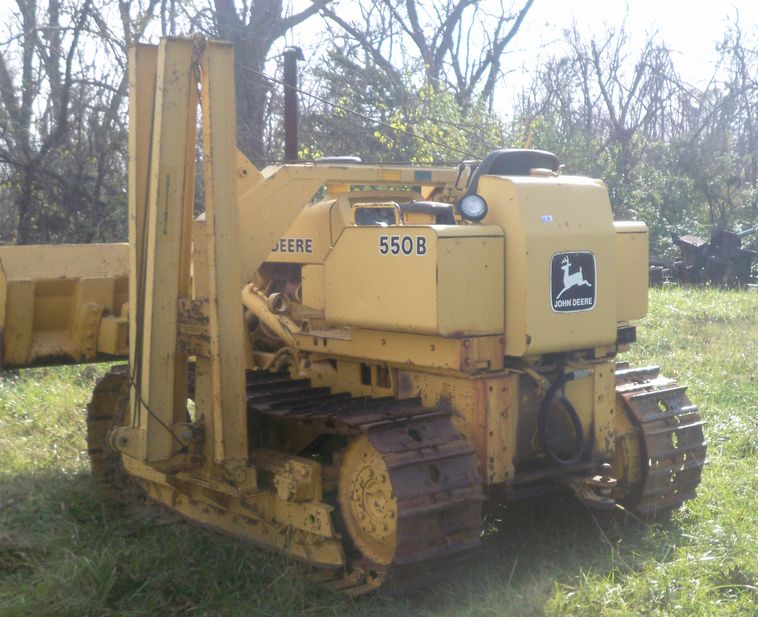 image for item 5194 John Deere 550B crawler tractor