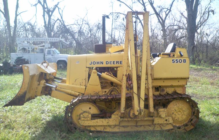 image for item 5194 John Deere 550B crawler tractor