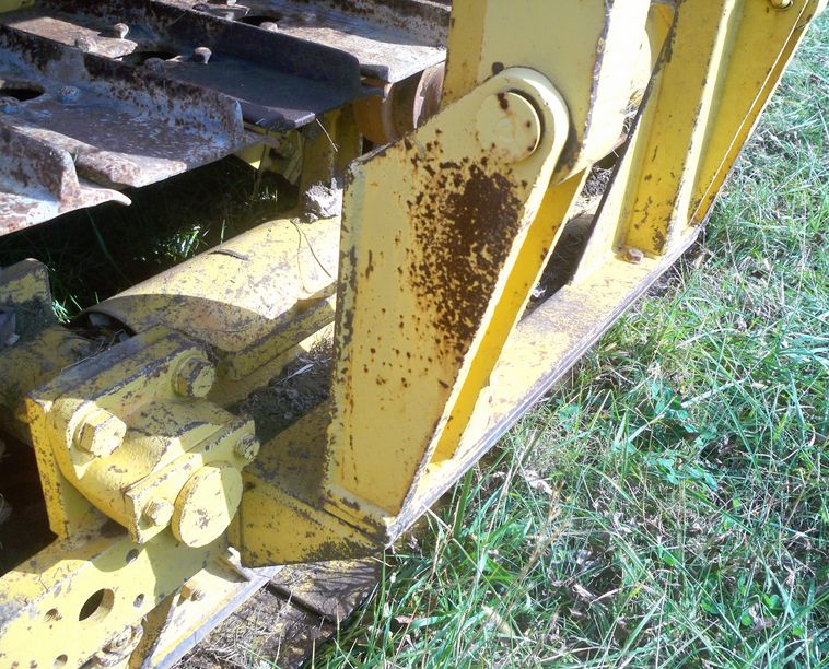 image for item 5194 John Deere 550B crawler tractor