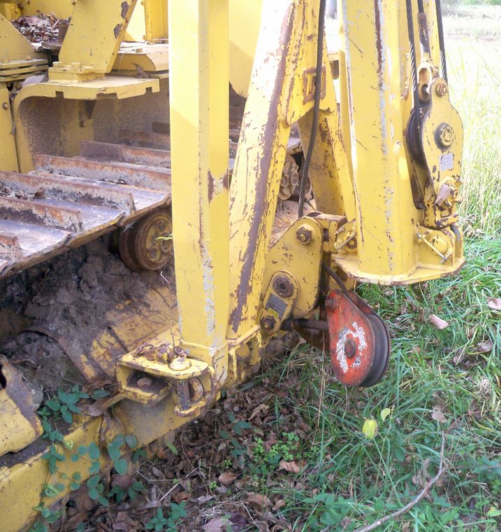 image for item 5195 Caterpillar D5B crawler tractor