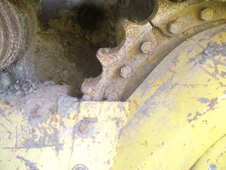 image for item 5195 Caterpillar D5B crawler tractor