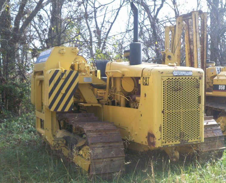 image for item 5196 Caterpillar D5B crawler tractor