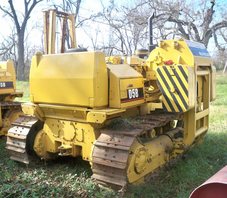 image for item 5196 Caterpillar D5B crawler tractor