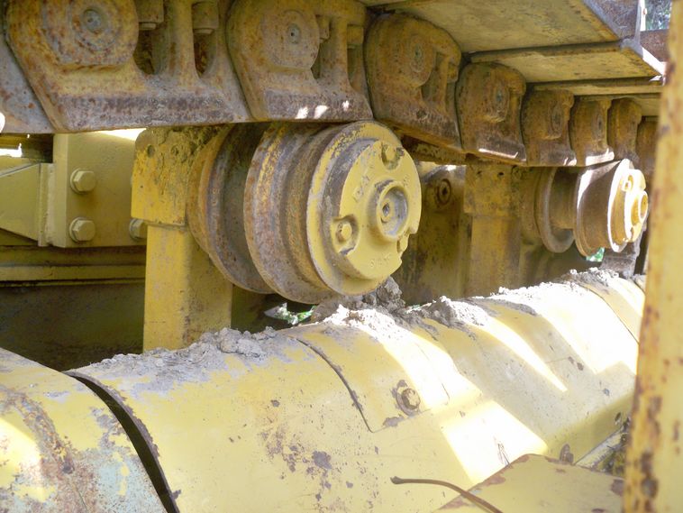 image for item 5196 Caterpillar D5B crawler tractor
