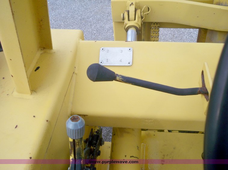 image for item 5258 Wiggins All Terrain forklift