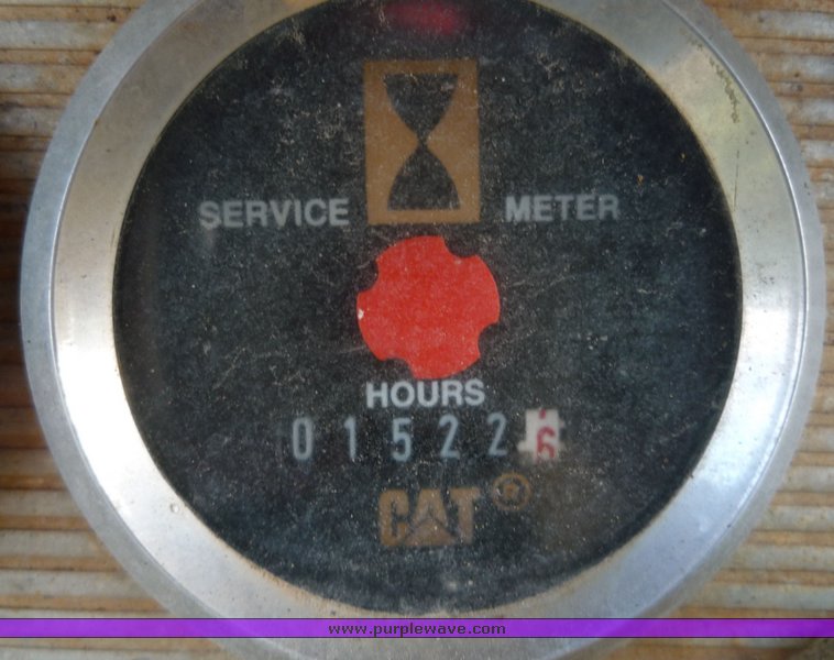 image for item 5300 1979 Caterpillar 623B paddle scraper