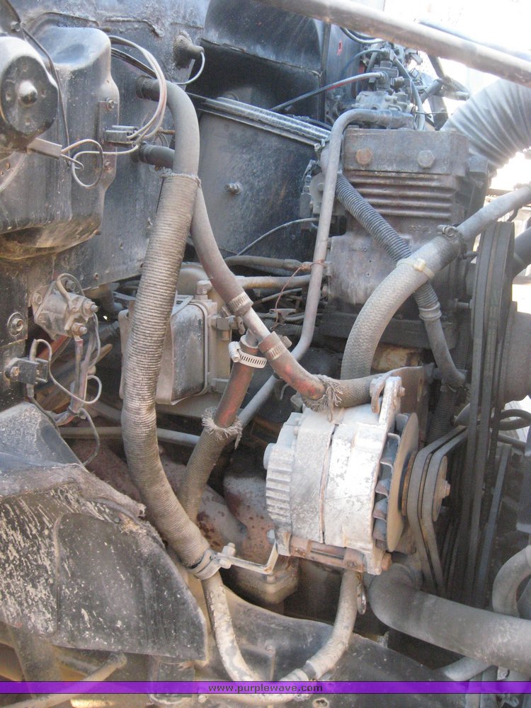 image for item 6419 1988 GMC Topkick ME6500 C7D064 tandem axle truck with 12' Doonan dump bed