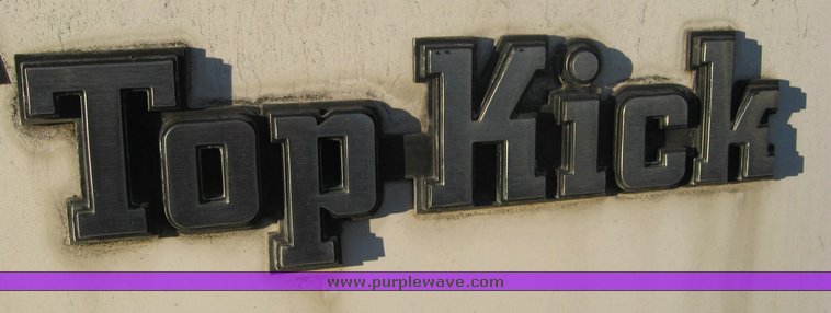 image for item 6419 1988 GMC Topkick ME6500 C7D064 tandem axle truck with 12' Doonan dump bed